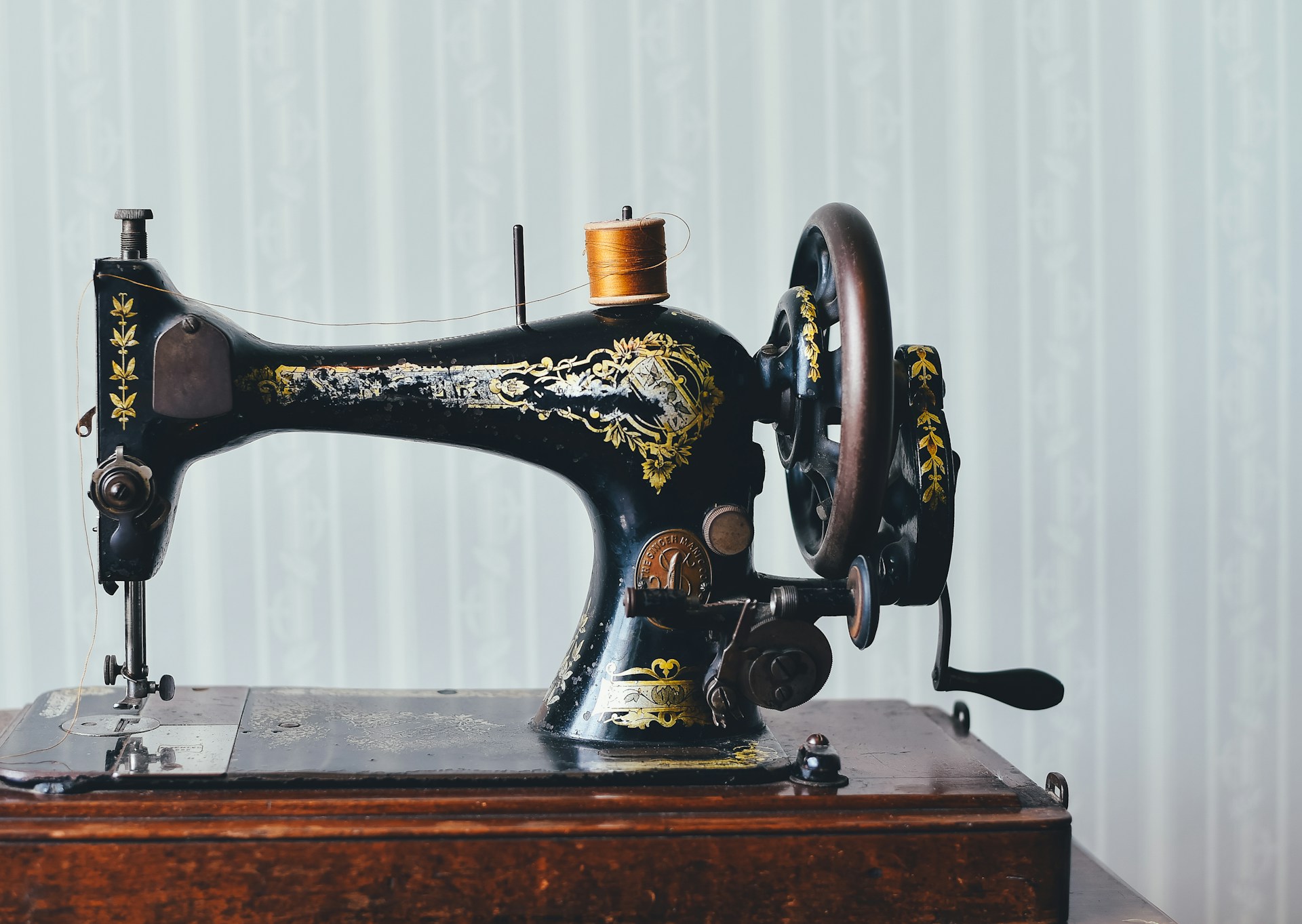 La Couture : un Retour aux Sources et un Engouement sans Précédent